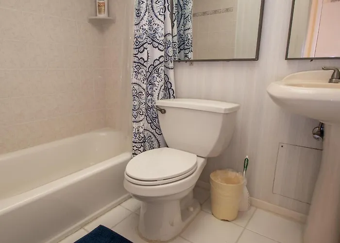 440 West 1107-n - Panoramic Water Views Apartment